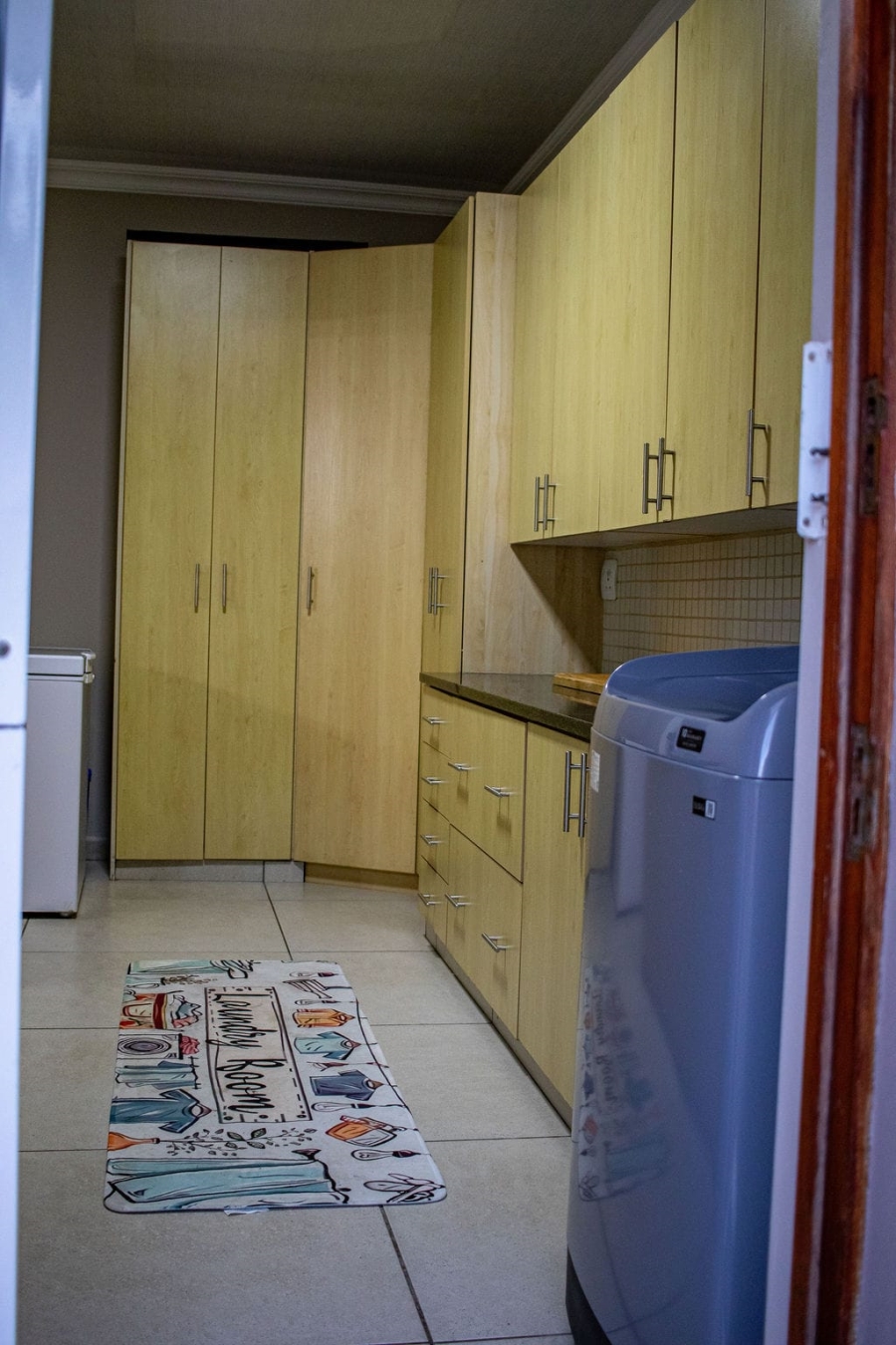 7 Bedroom Property for Sale in Aston Bay Eastern Cape